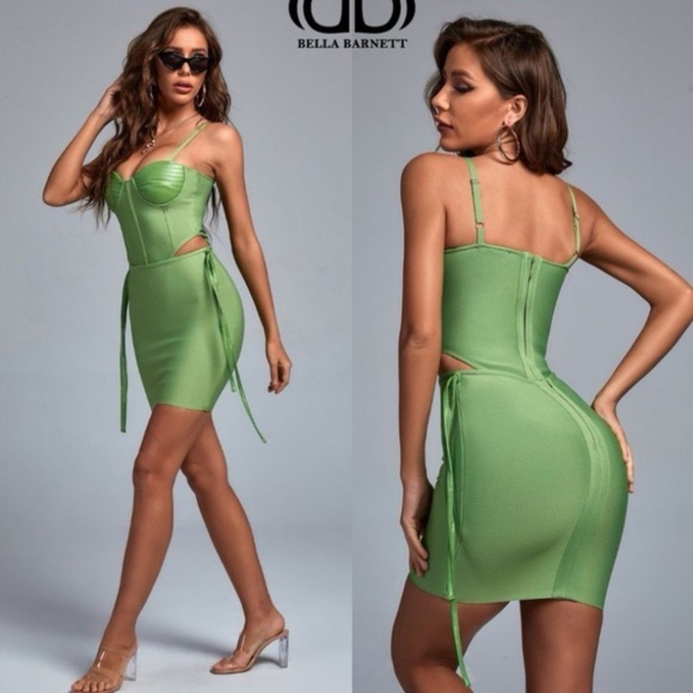Green matching skirt set